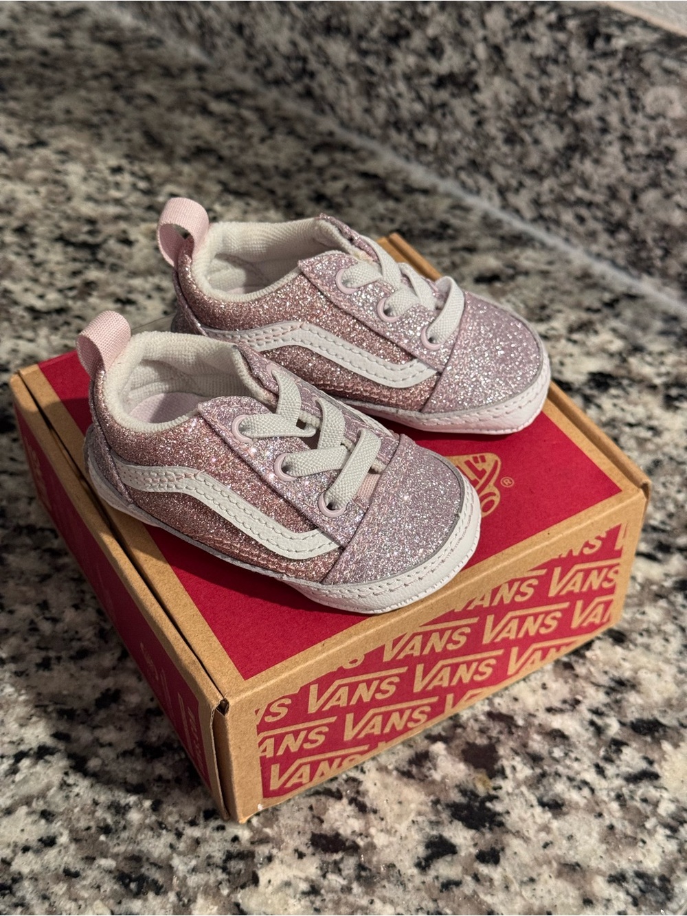 Vans Baby Crib Shoes Size 2 Glitter Old Skool - Pink